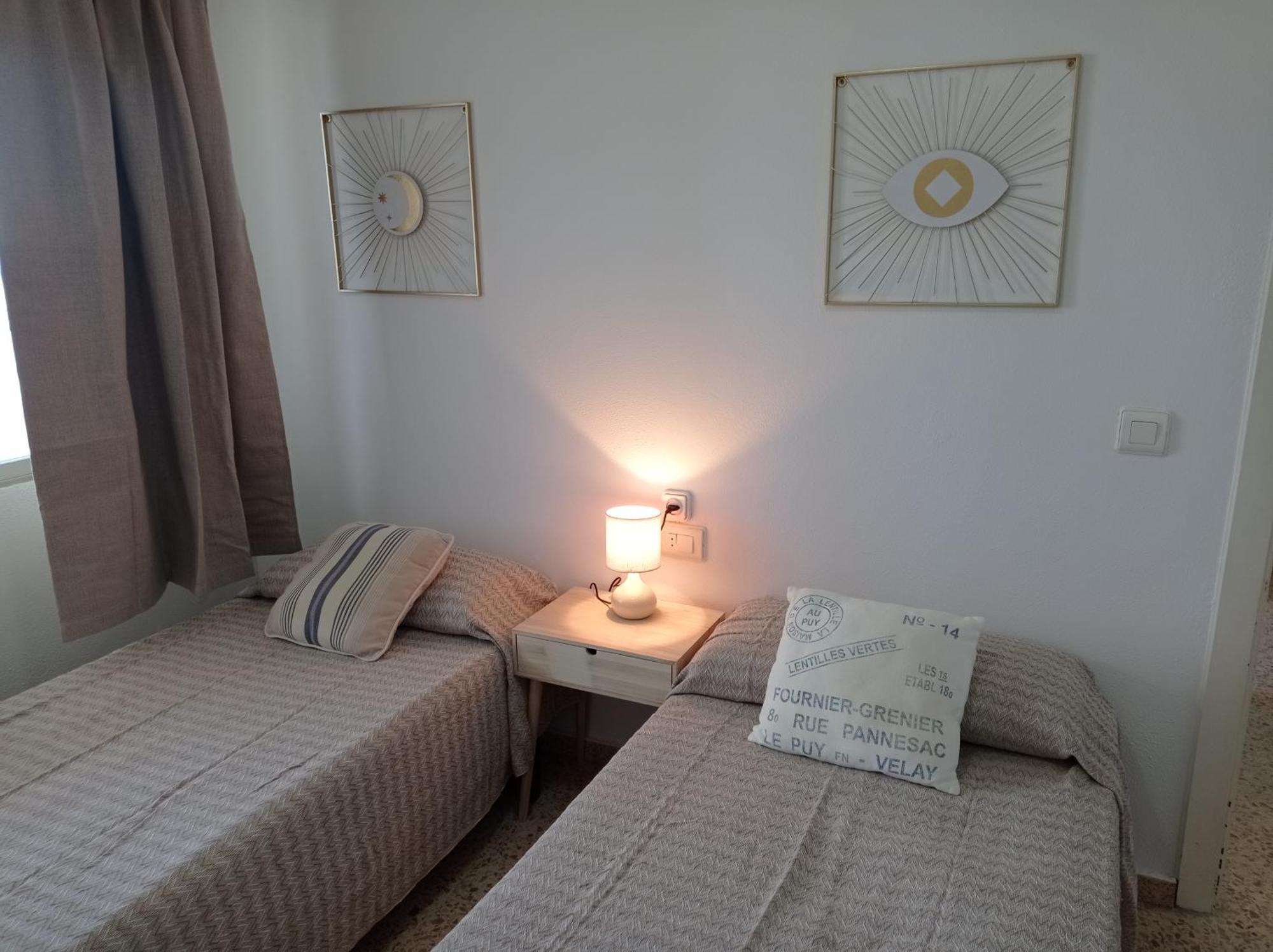 Apartamentos Infante Primera Linea - Solo Familias Serviplaya Playa de Gandia الغرفة الصورة